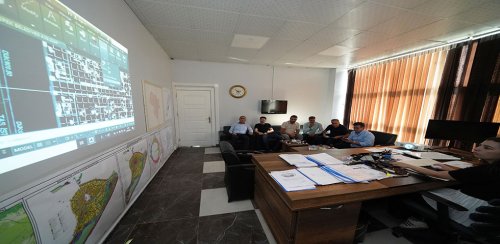 BAŞKAN BUCAK, YENİ BELEDİYE BİNASININ YERİNDE İNCELEMELERDE BULUNDU