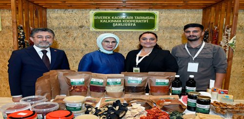 SİVEREKLİ KADINLAR, CUMHURBAŞKANLIĞI KÜLLİYESİ'NDE