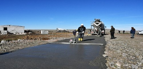 KIRSAL MAHALLELERDE YOL YAPIM ÇALIŞMALARI DEVAM EDİYOR