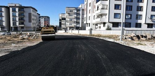 SİVEREK'TE ÜST YAPI ÇALIŞMALARI DEVAM EDİYOR
