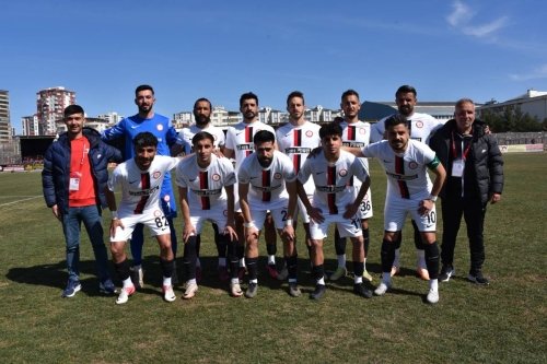 Siverek Belediyespor, Dersimspor'u farklı yendi