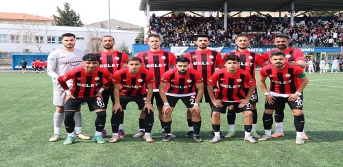 SİVEREK BELEDİYESPOR, KAHTA 02 SPOR DEPLASMANINDAN İSTEDİĞİNİ ALDI