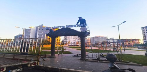 SIRRI SÜREYYA ÖNDER'İN İSMİ PARKA VERİLDİ